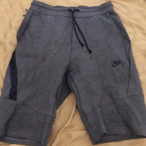 Nike tech fleece shorts